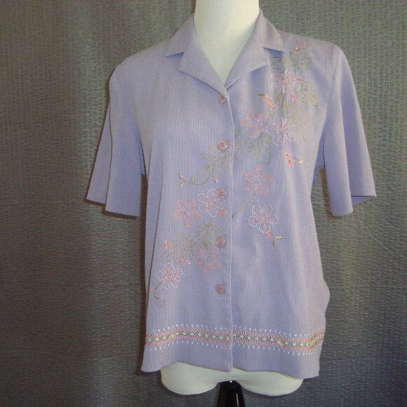 Alfred Dunner Embroidered Sequin Blouse Short Sleeve Button Up Top Purple sz 8P - Picture 1 of 6